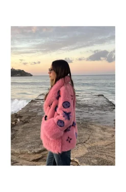 ABRIGO ROSA PELO