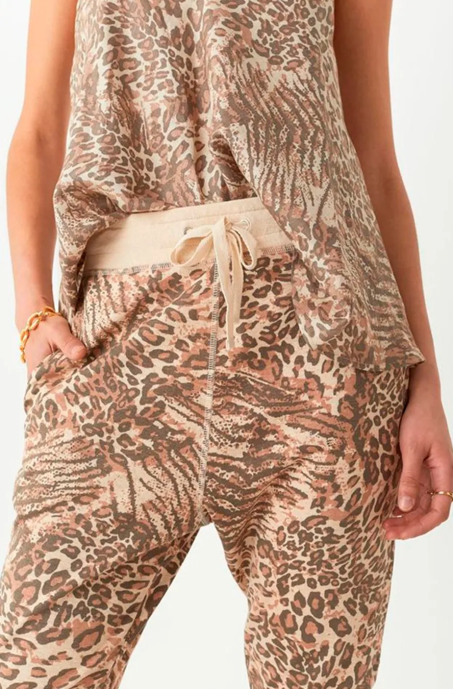 ADA TRACKIES LEOPARD SPELL & THE GYPSY