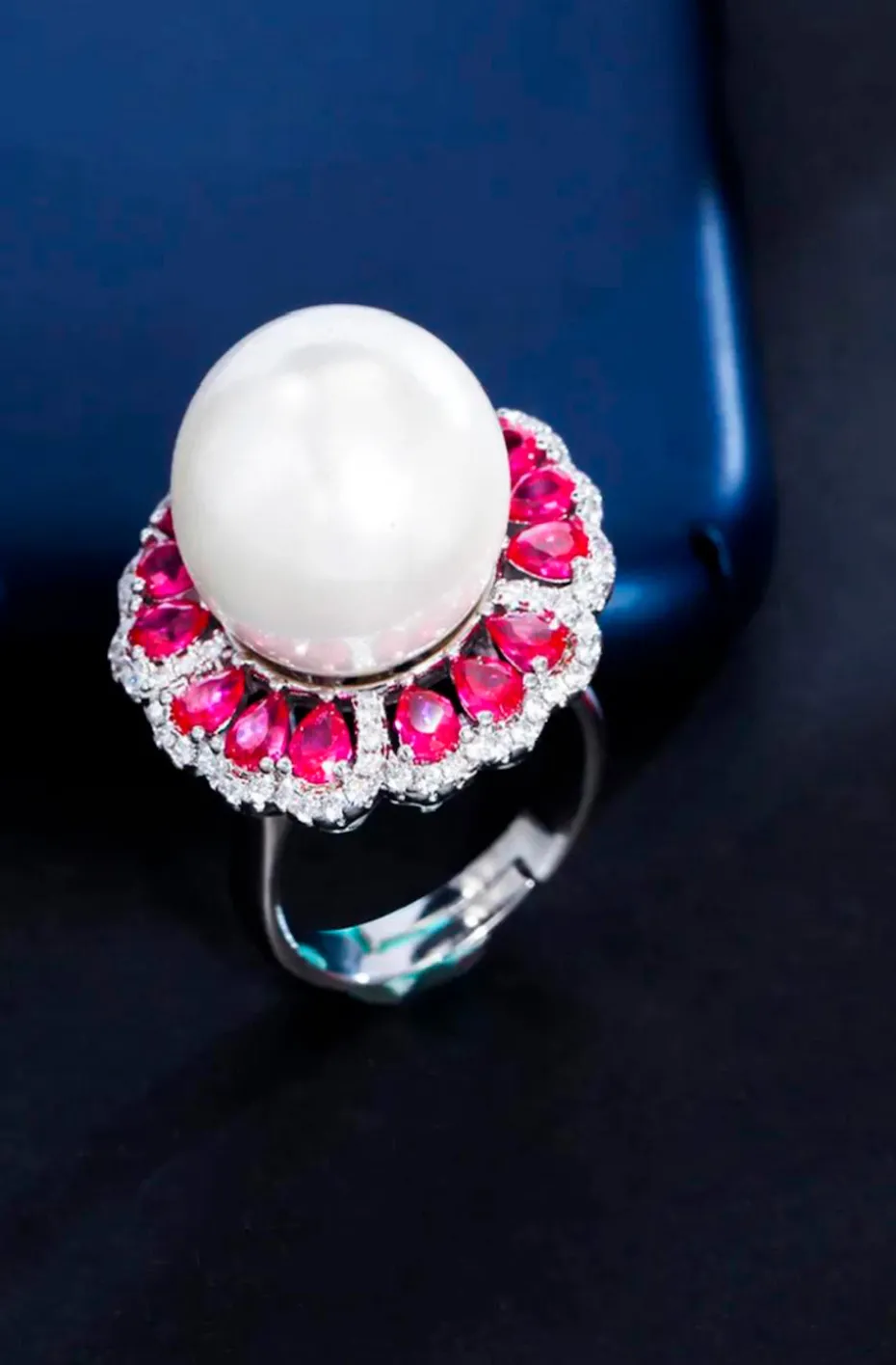 ANILLO PERLA REINA