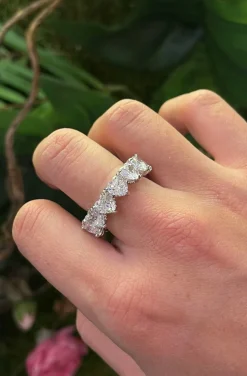ANILLO SOLITARIO CORAZONES PLATA