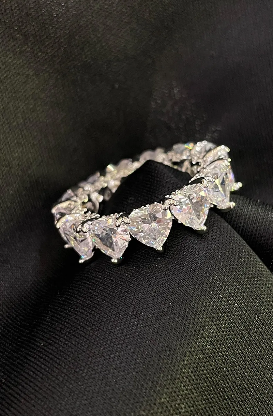 ANILLO SOLITARIO CORAZONES PLATA
