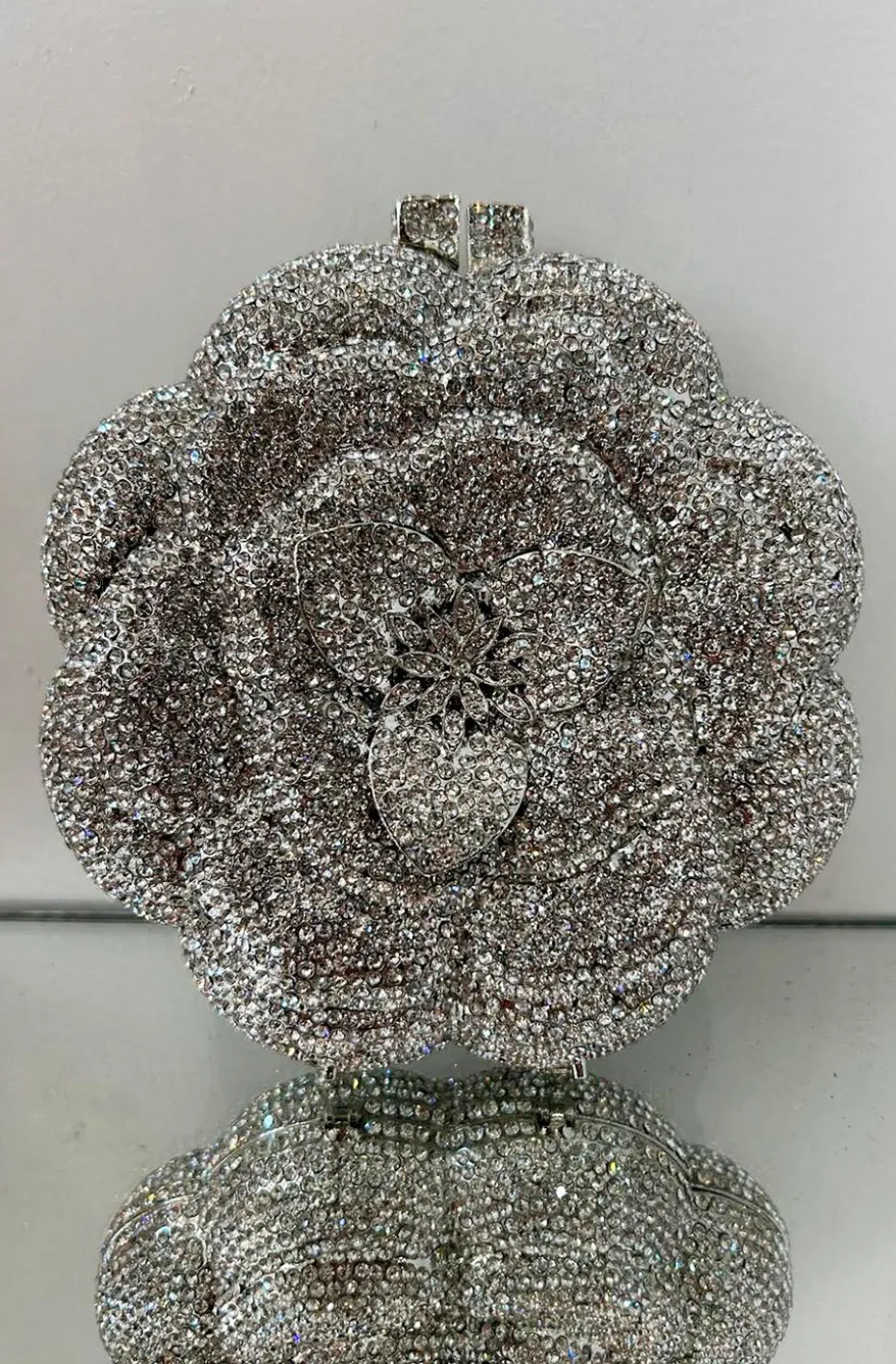 BOLSP JOYA FLORAL PLATA