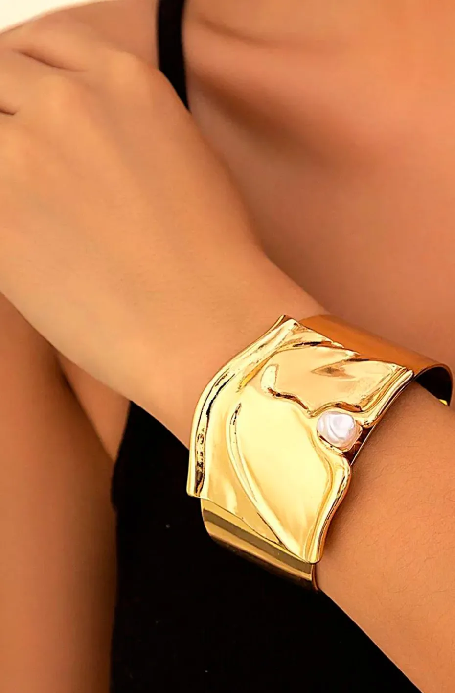 BRAZALETE DORADO PERLAS