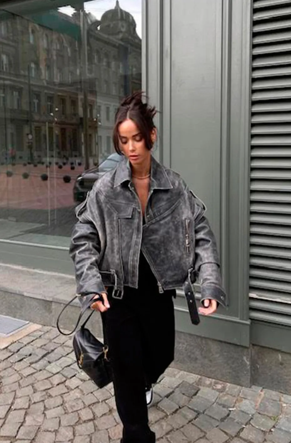 CHAQUETA DE CUERO OVERSIZED VINTAGE
