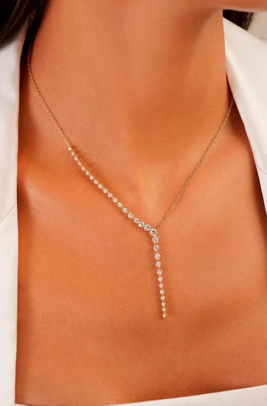 COLLAR CADENA DORADA CON CIRCONITAS