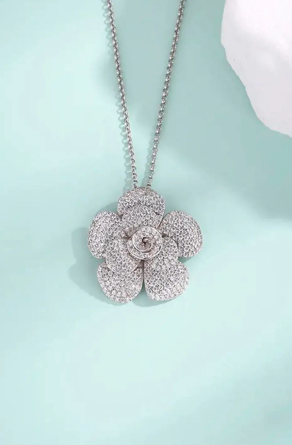 COLLAR CAMELIA PLATA