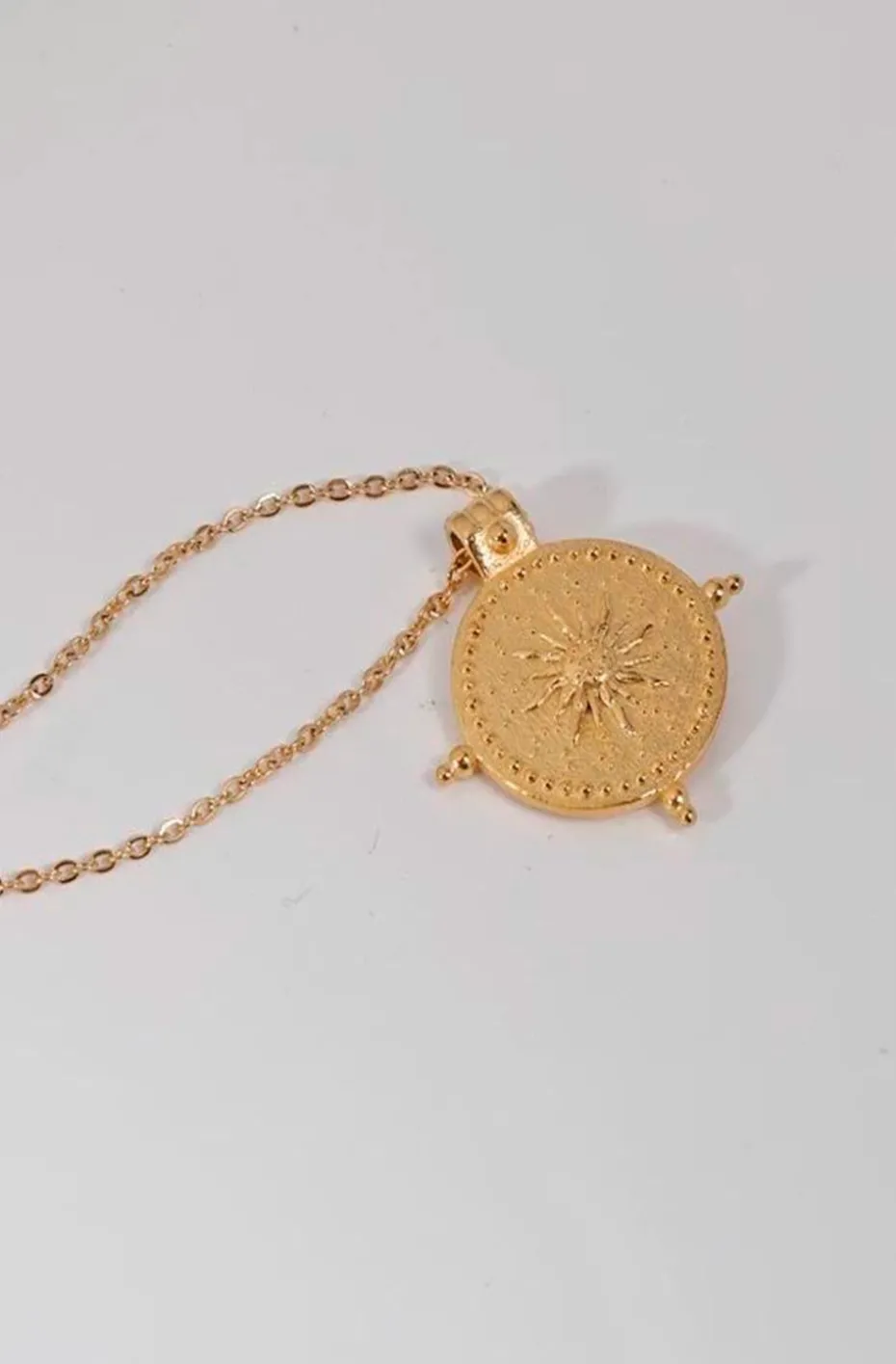 COLLAR COLGANTE SOL