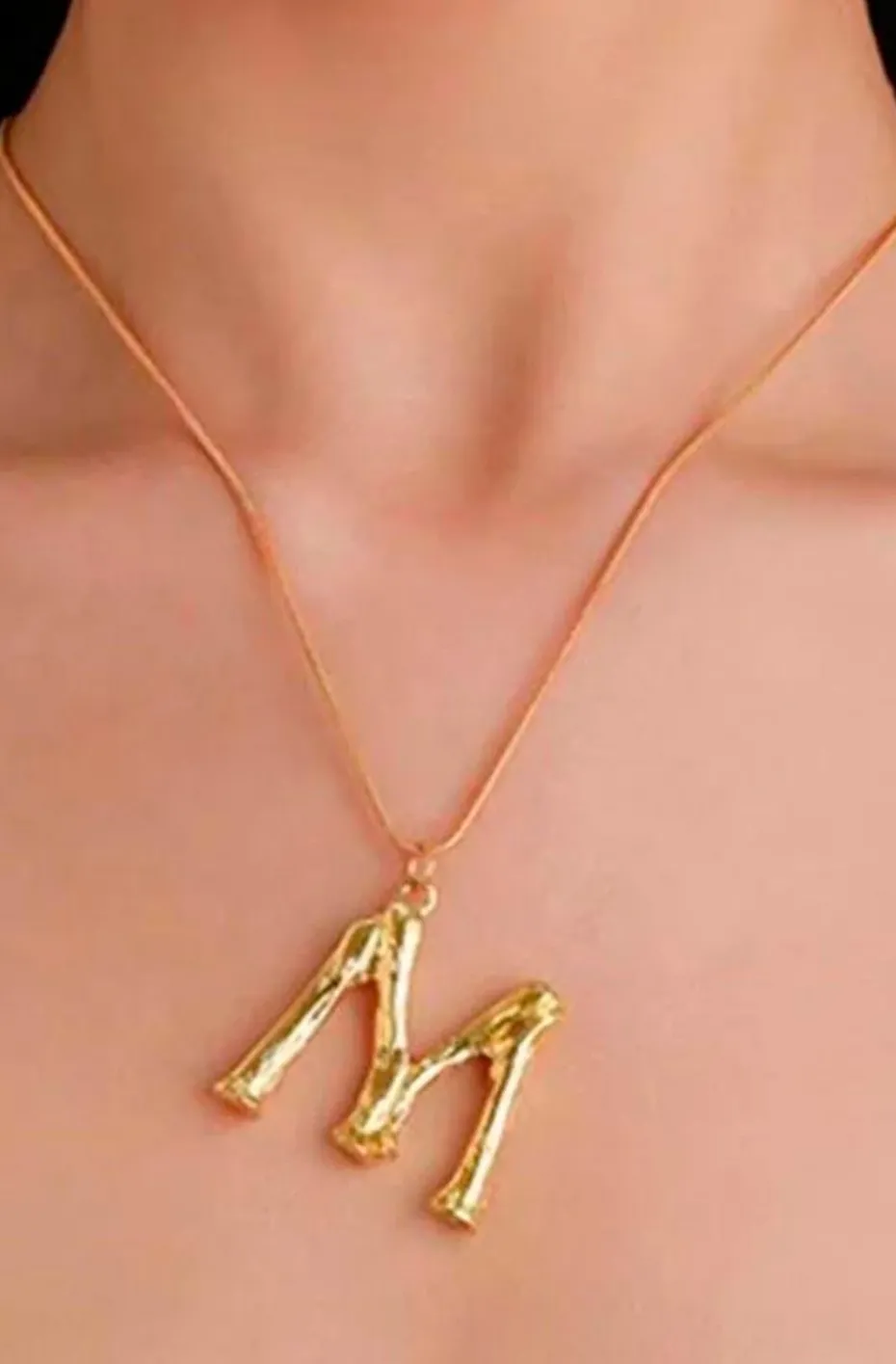 COLLAR INICIAL ¨M¨