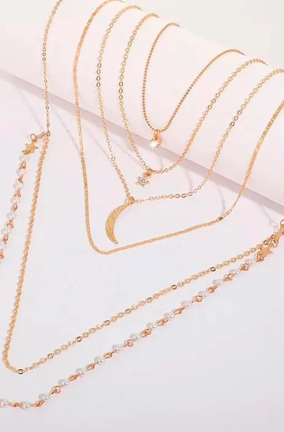 COLLAR LUNA, ESTRELLAS Y CADENAS