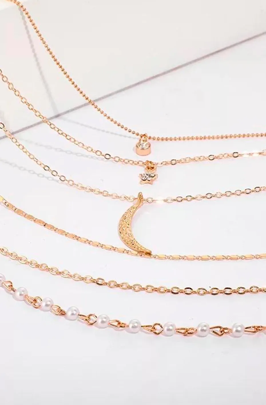 COLLAR LUNA, ESTRELLAS Y CADENAS