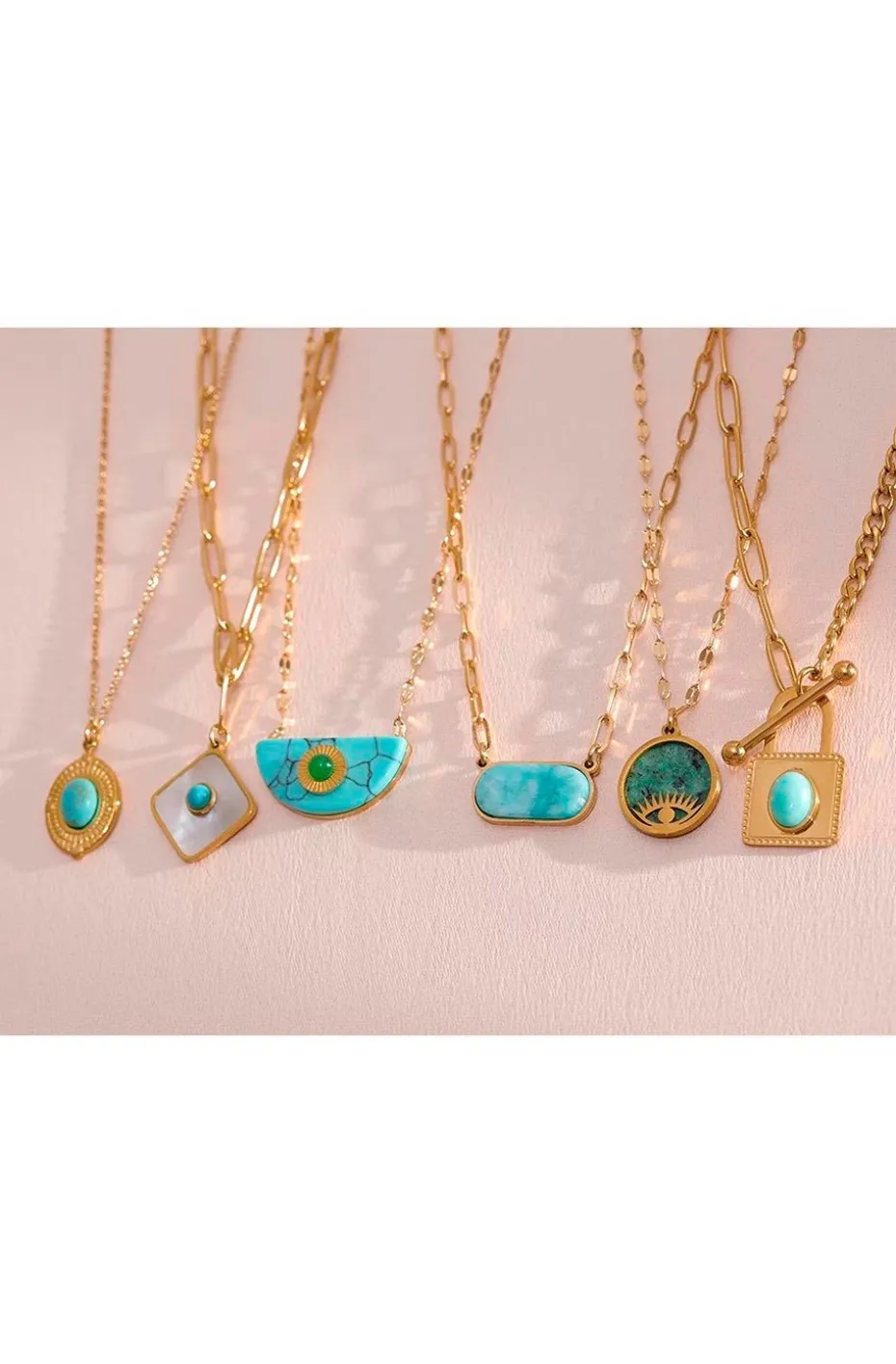 COLLAR MEDIA LUNA TURQUESA