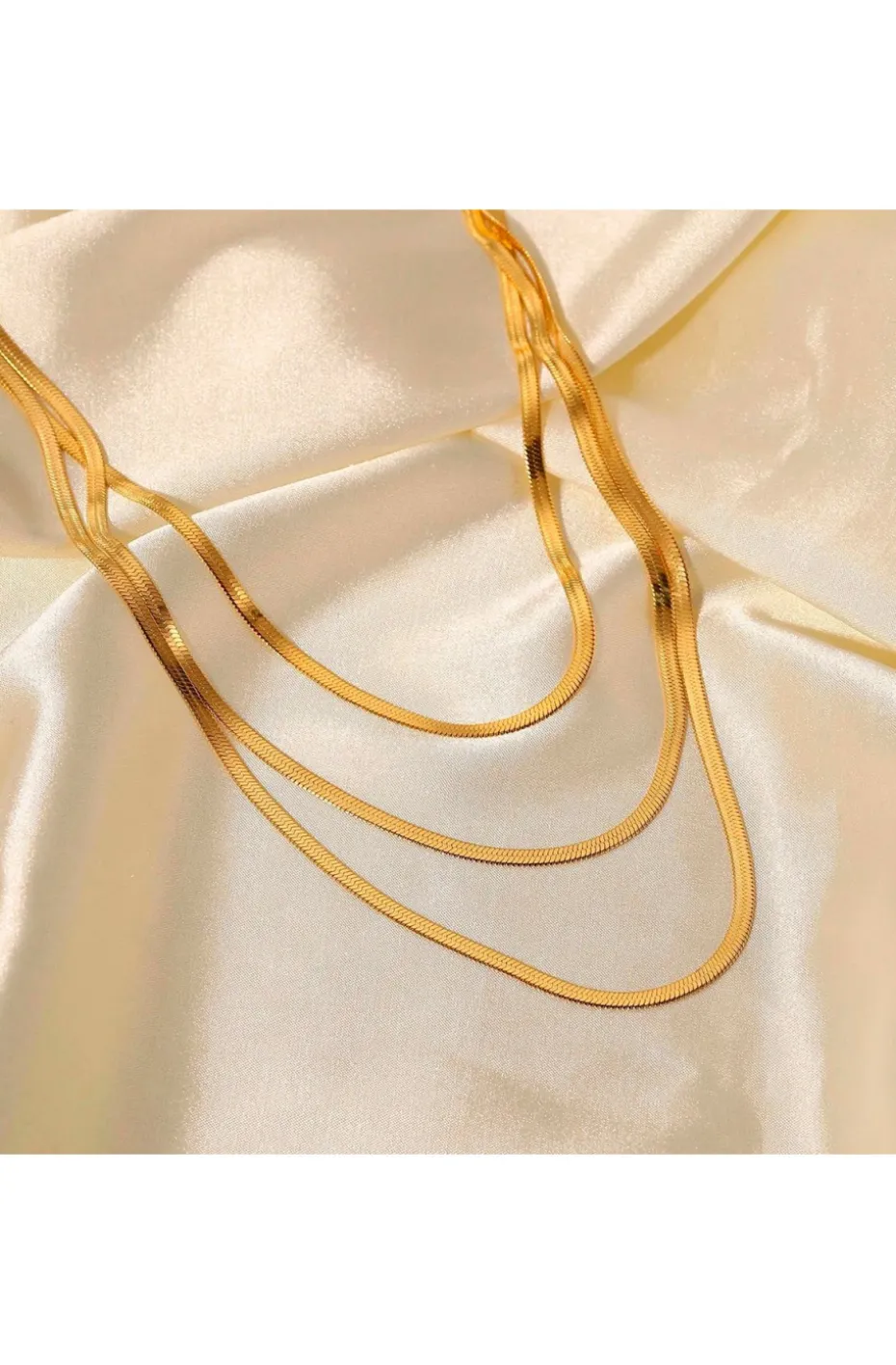 COLLAR TRIPLE CADENAS SERPIENTE