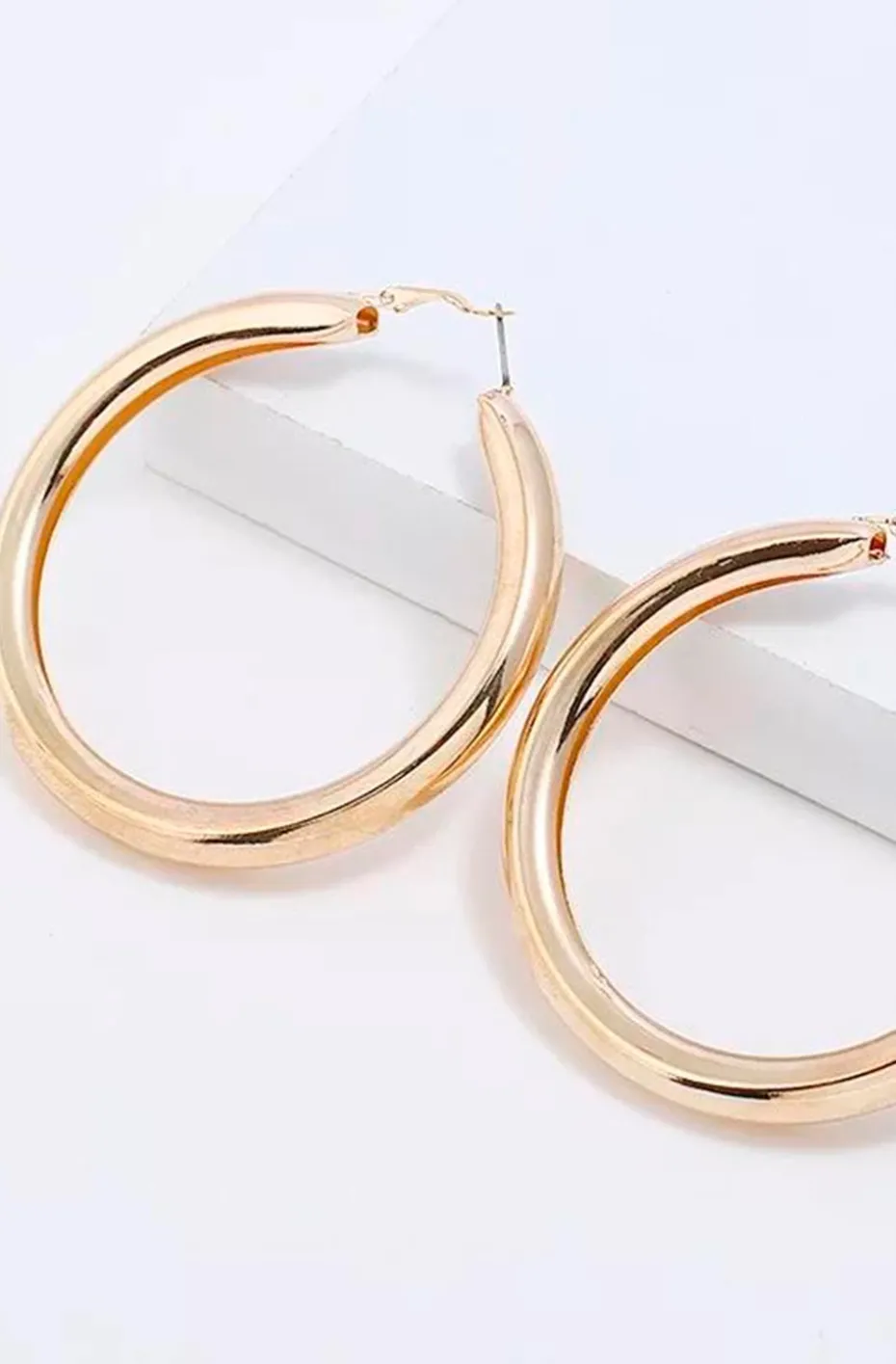 PENDIENTES ARO BARDOT