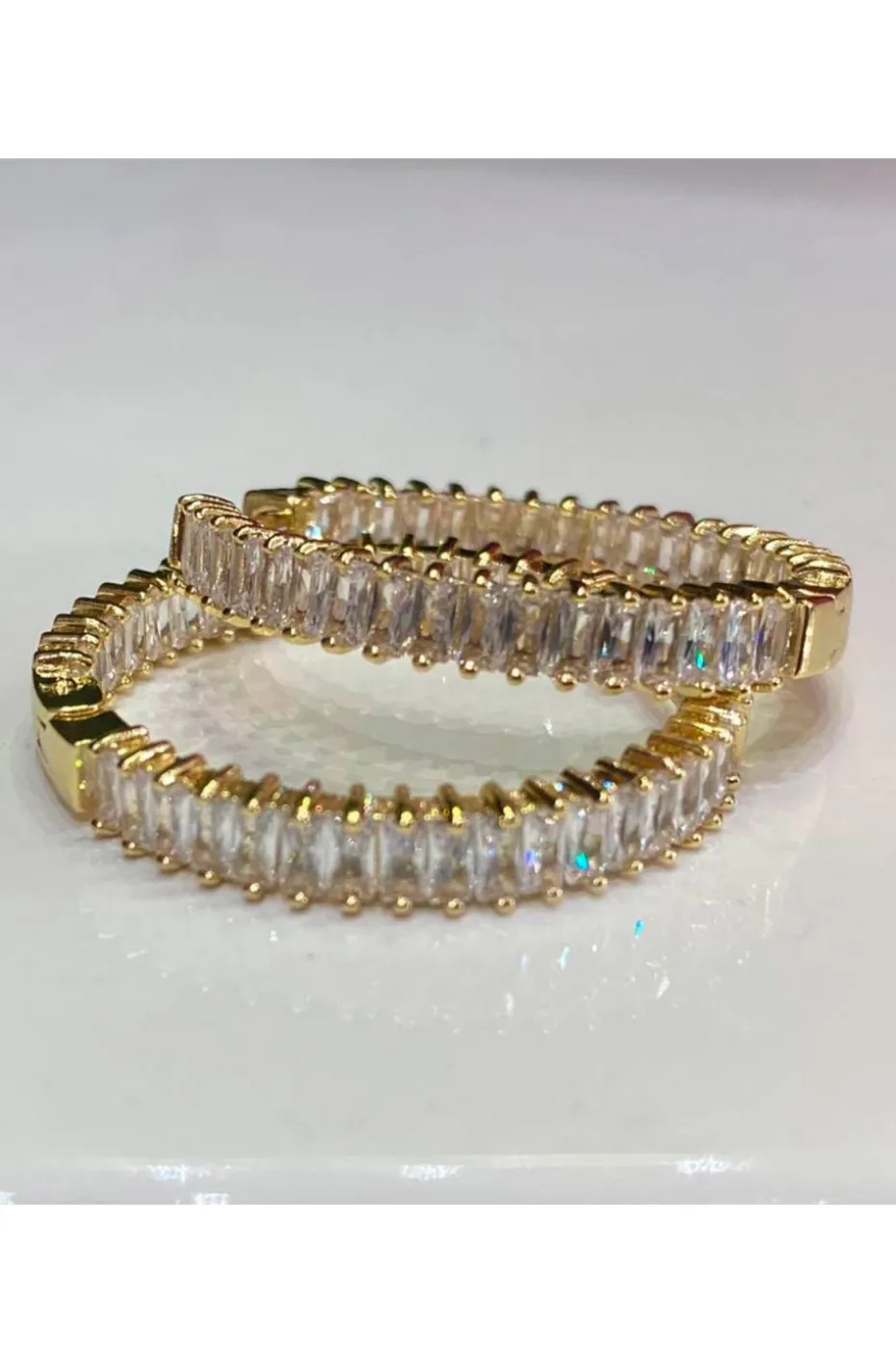 PENDIENTES DE ARO BAGUETTE CON CIRCONITAS
