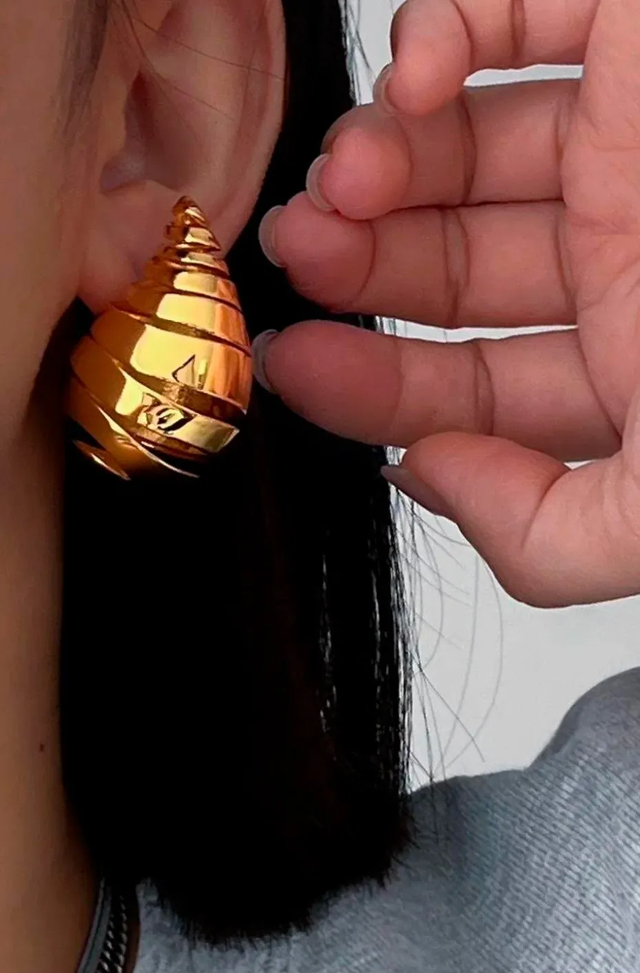 PENDIENTES ESPIRAL DORADO