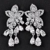 PENDIENTES FLOR CON LAGRIMAS
