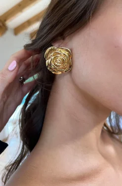 PENDIENTES FLOR DORADA
