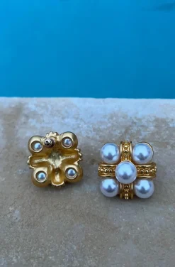 PENDIENTES GEOMÉTRICOS CON PERLAS