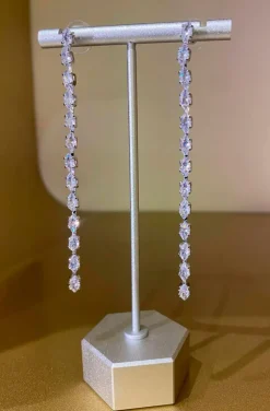 PENDIENTES LAGRIMAS EN PLATEADO