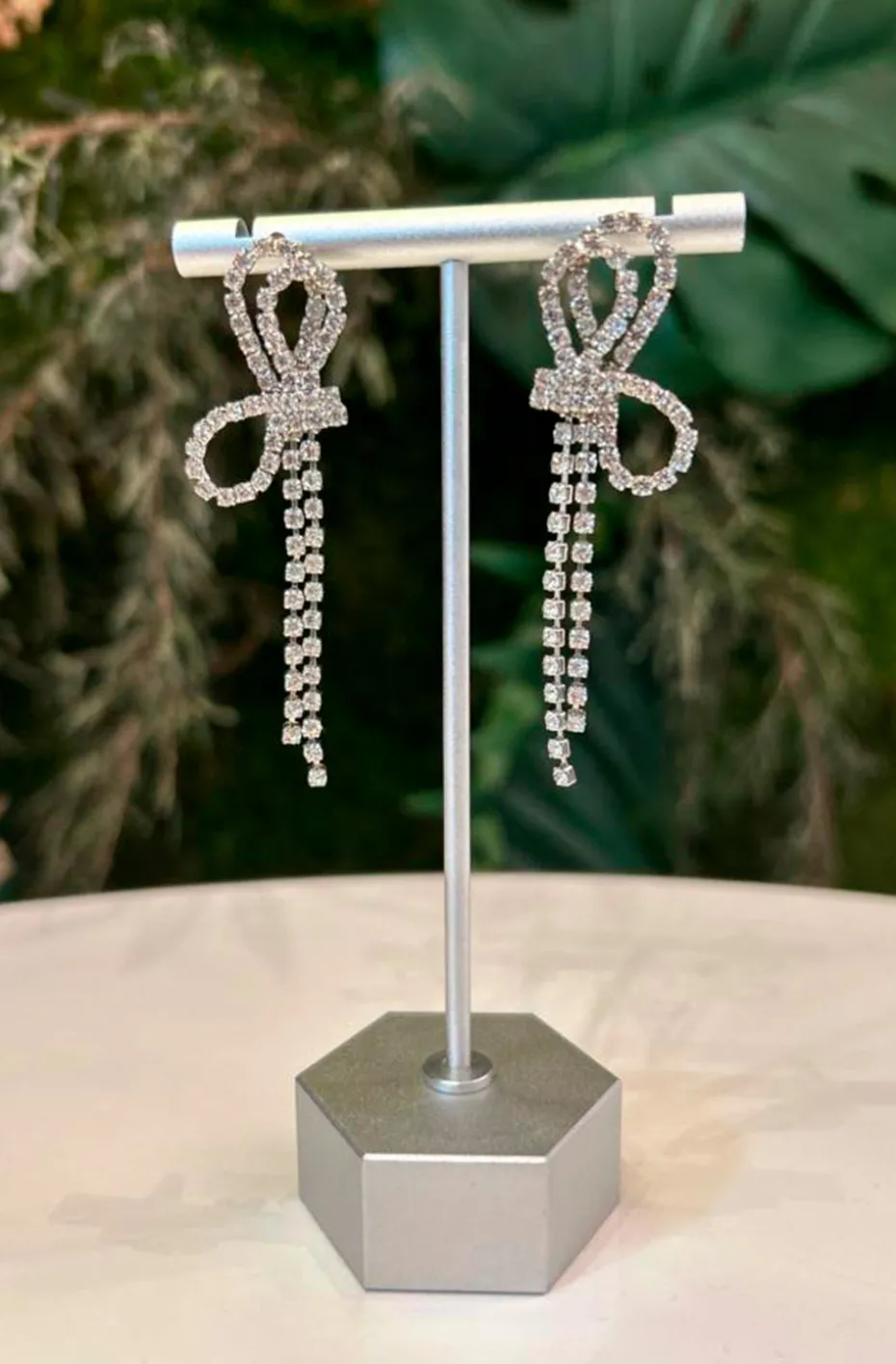 PENDIENTES LAZADAS CRISTALES PLATA