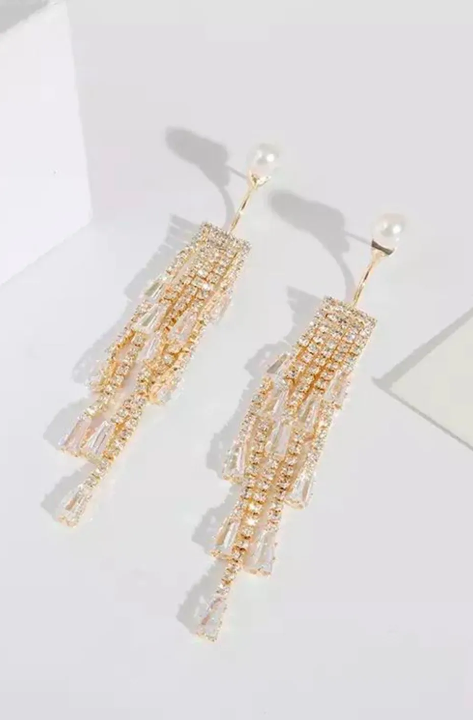 PENDIENTES PERLA Y LAGRIMAS DE CRISTALES