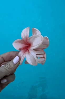 PINZA DEL PELO HAWAIANA CORAL