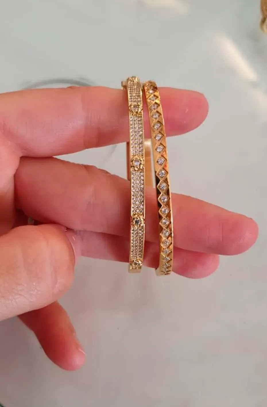 PULSERA CIRCONITAS EN ZIG ZAG