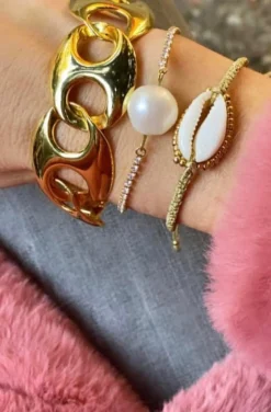 PULSERA CONCHA Y ABALORIOS