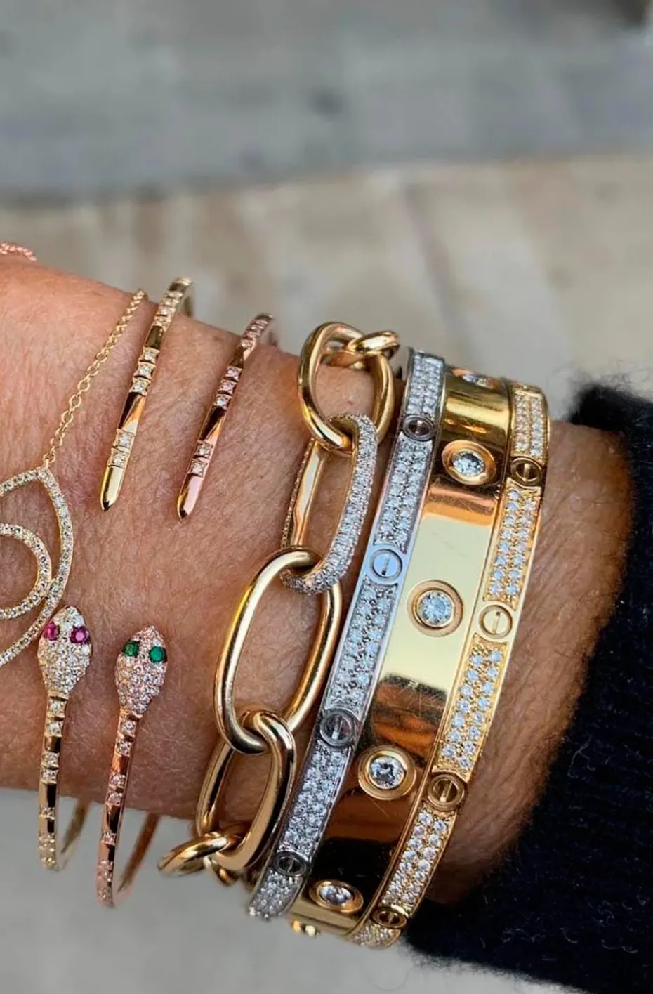 PULSERA DE SERPIENTE OJOS ESMERALDA