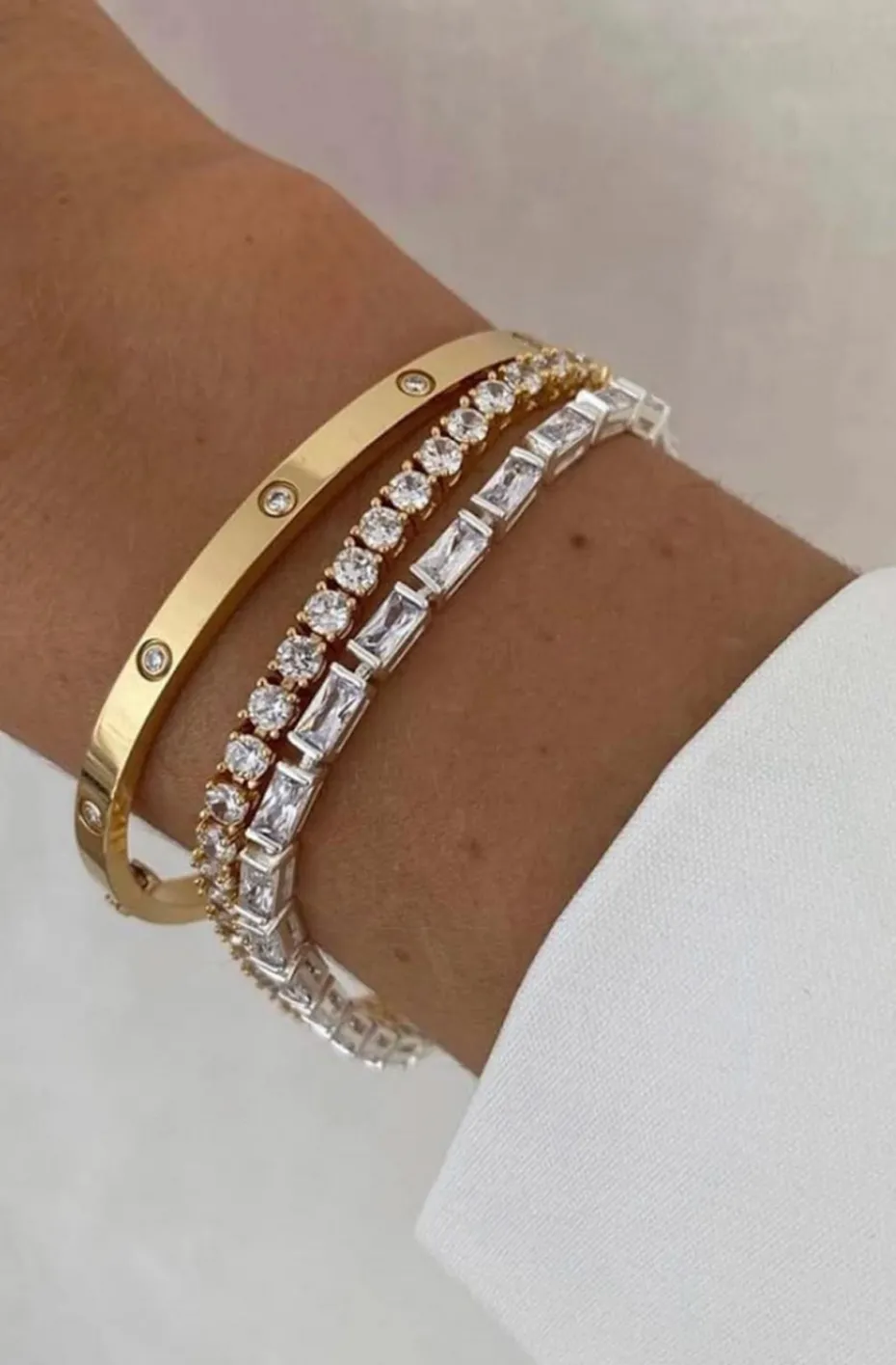 PULSERA DORADA CIRCONIAS