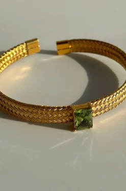 PULSERA DORADA DE ACERO VERDE
