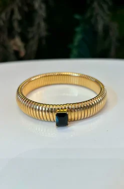 PULSERA DORADA PIEDRA NEGRA