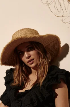 SOMBRERO PARACI
