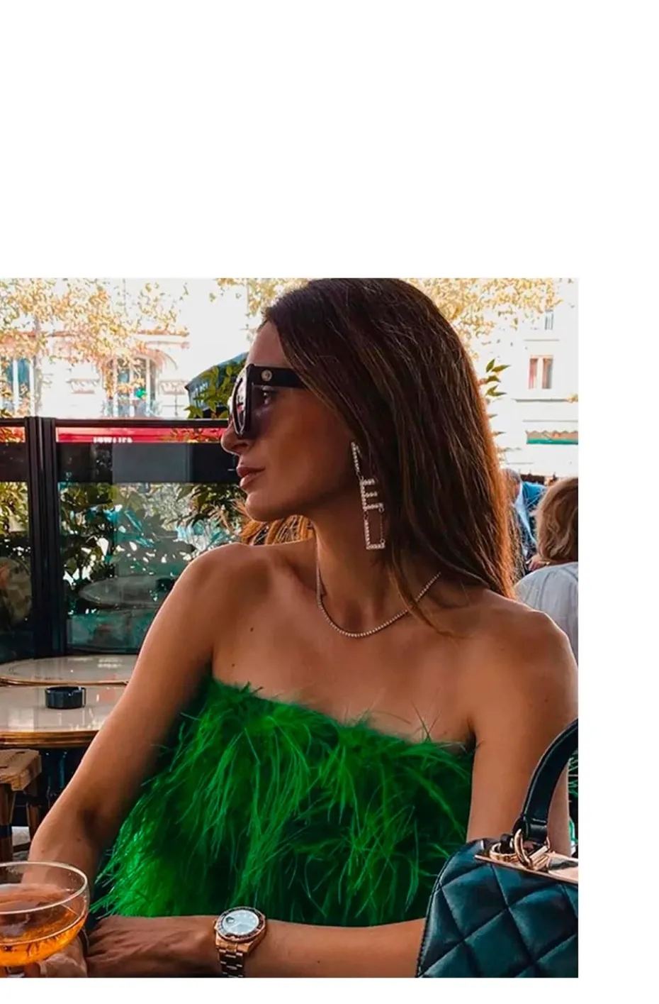 TOP DE PLUMAS VERDE ESMERALDA
