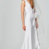 VESTIDO DE NOVIA ASIMETRICO